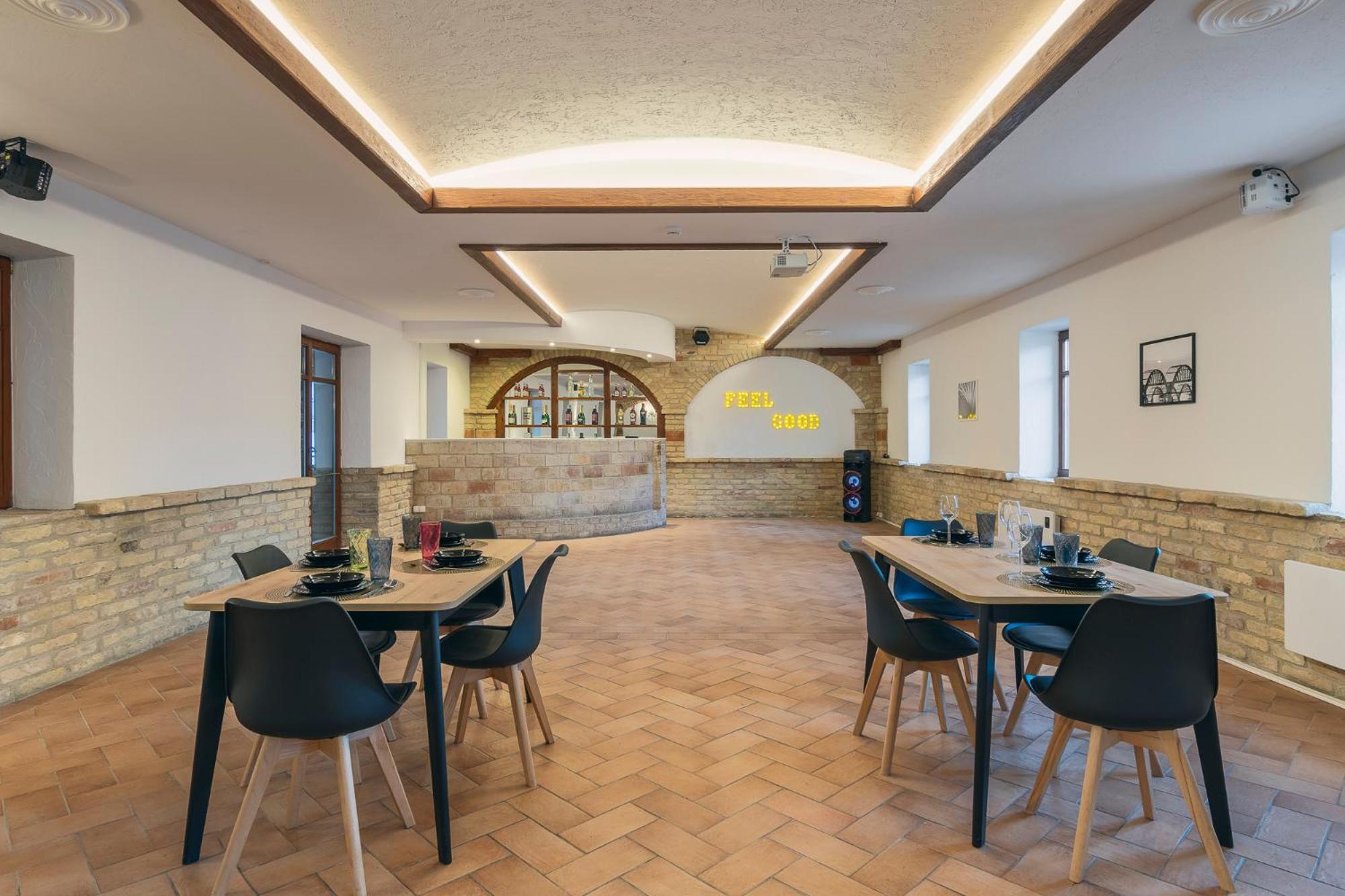 Feel Good House Hotel Notincs Buitenkant foto